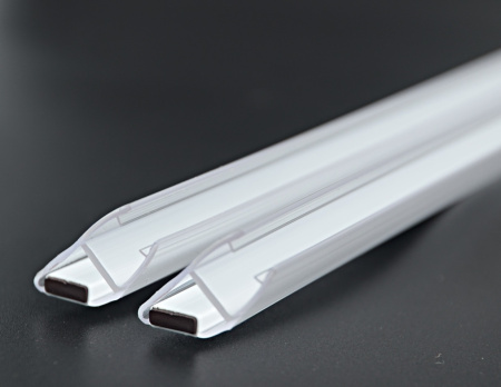 PVH04-914KW8 Магнитный уплотнительный профиль 90° скошенный для стекла 8 мм, 2500 мм, premium 